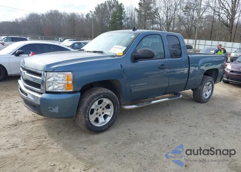 2011 Chevrolet Silverado 1500 Ls z USA, uszkodzony, nr VIN 1GCRCREA3BZ296330